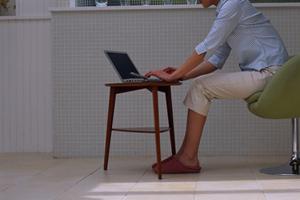 アクセサリーは通販で購入することができます。